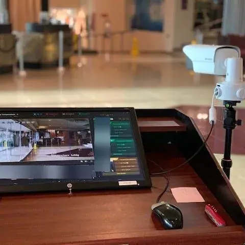 Punto de medición en el lobby